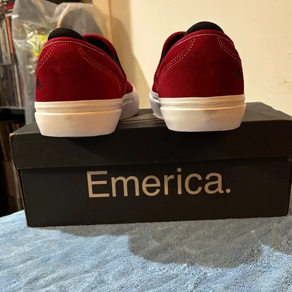NWT Emerica Wino slip-ons - Picture 3 of 5